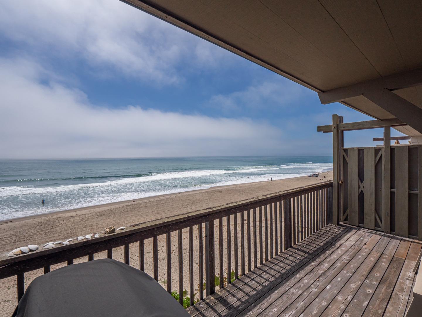 Detail Gallery Image 32 of 61 For 372 Oceanview Dr, La Selva Beach,  CA 95076 - 3 Beds | 3 Baths