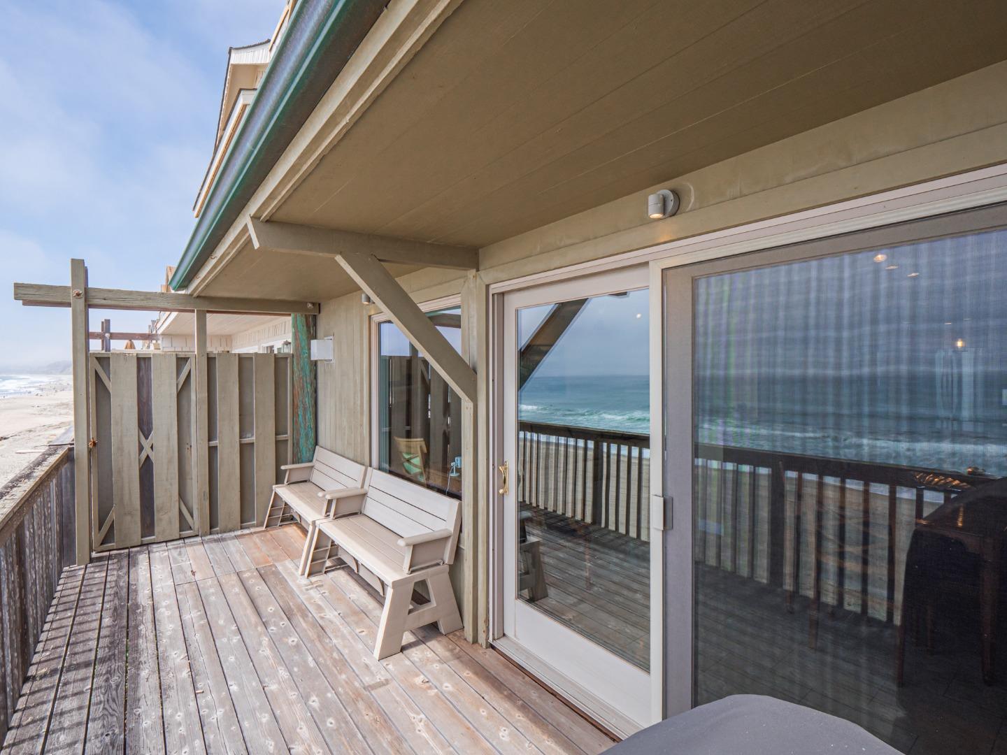 Detail Gallery Image 35 of 61 For 372 Oceanview Dr, La Selva Beach,  CA 95076 - 3 Beds | 3 Baths