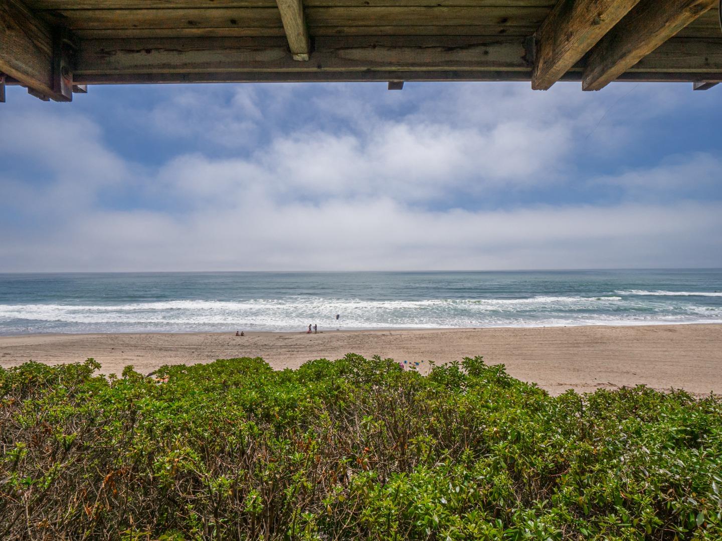 Detail Gallery Image 51 of 61 For 372 Oceanview Dr, La Selva Beach,  CA 95076 - 3 Beds | 3 Baths