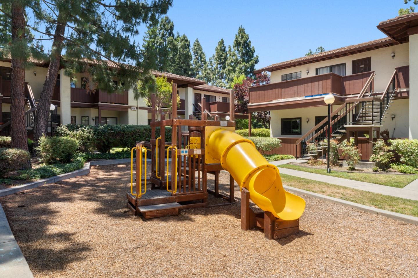 Detail Gallery Image 48 of 73 For 442-F Costa Mesa Ter, Sunnyvale,  CA 94085 - 2 Beds | 1 Baths
