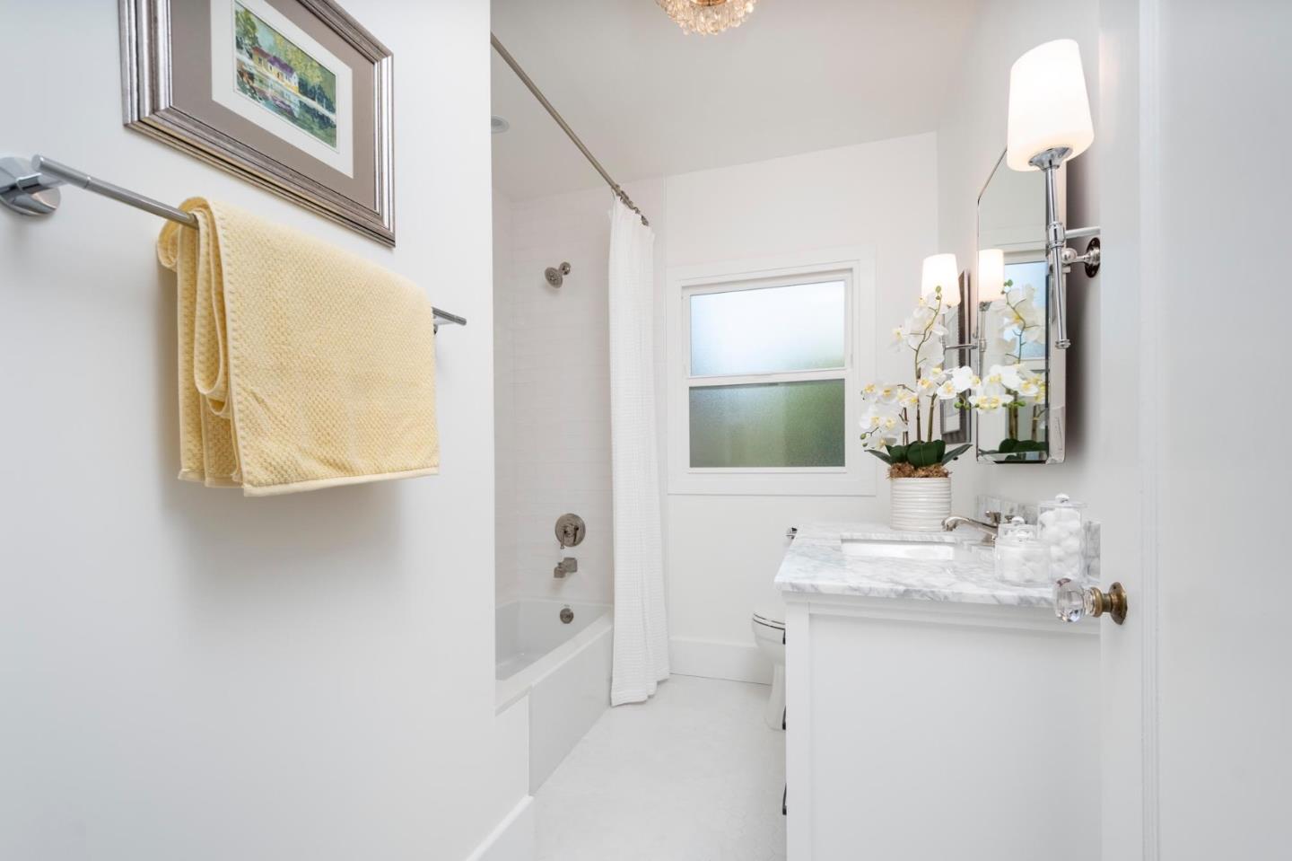 Detail Gallery Image 25 of 33 For 1512 Barroilhet Ave, Burlingame,  CA 94010 - 3 Beds | 2 Baths