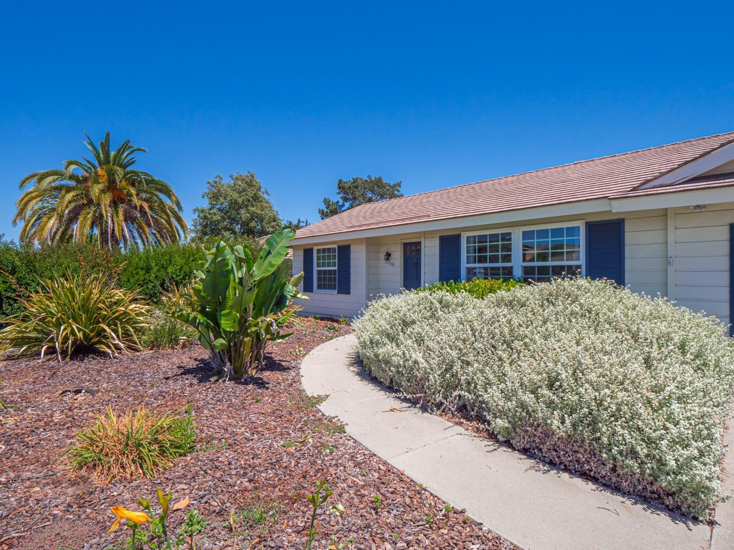 Detail Gallery Image 33 of 39 For 22367 Ortega Dr, Salinas,  CA 93908 - 3 Beds | 2 Baths