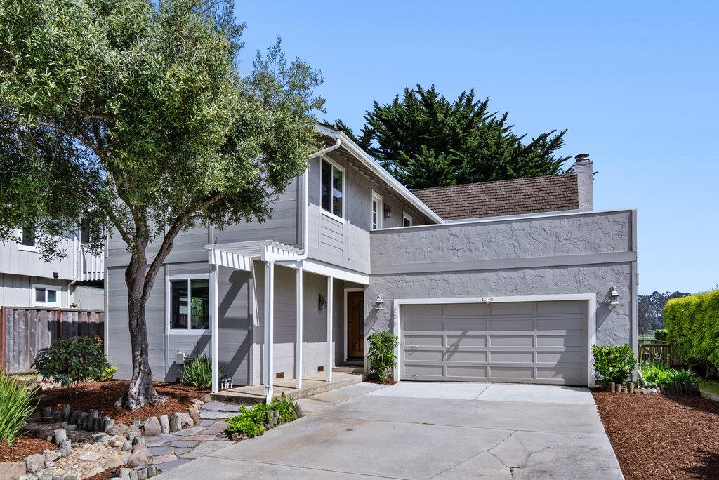 Detail Gallery Image 1 of 40 For 206 via Novella, Aptos,  CA 95003 - 4 Beds | 2/1 Baths