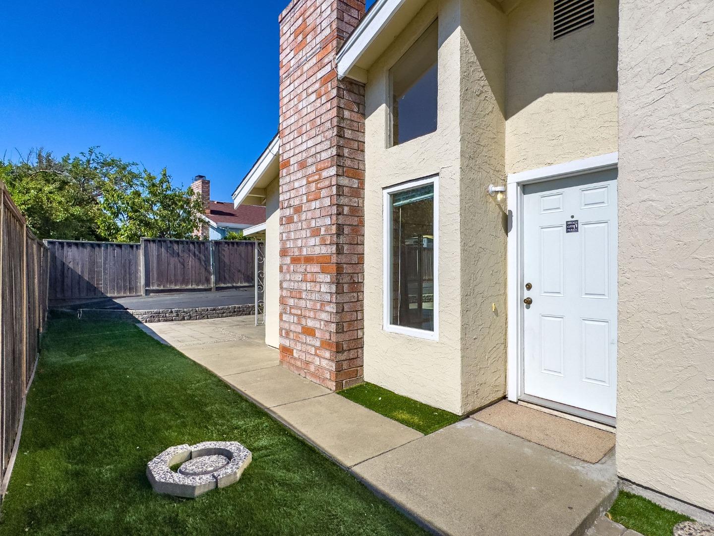 Detail Gallery Image 10 of 48 For 34999 Skylark Dr, Union City,  CA 94587 - 3 Beds | 2 Baths