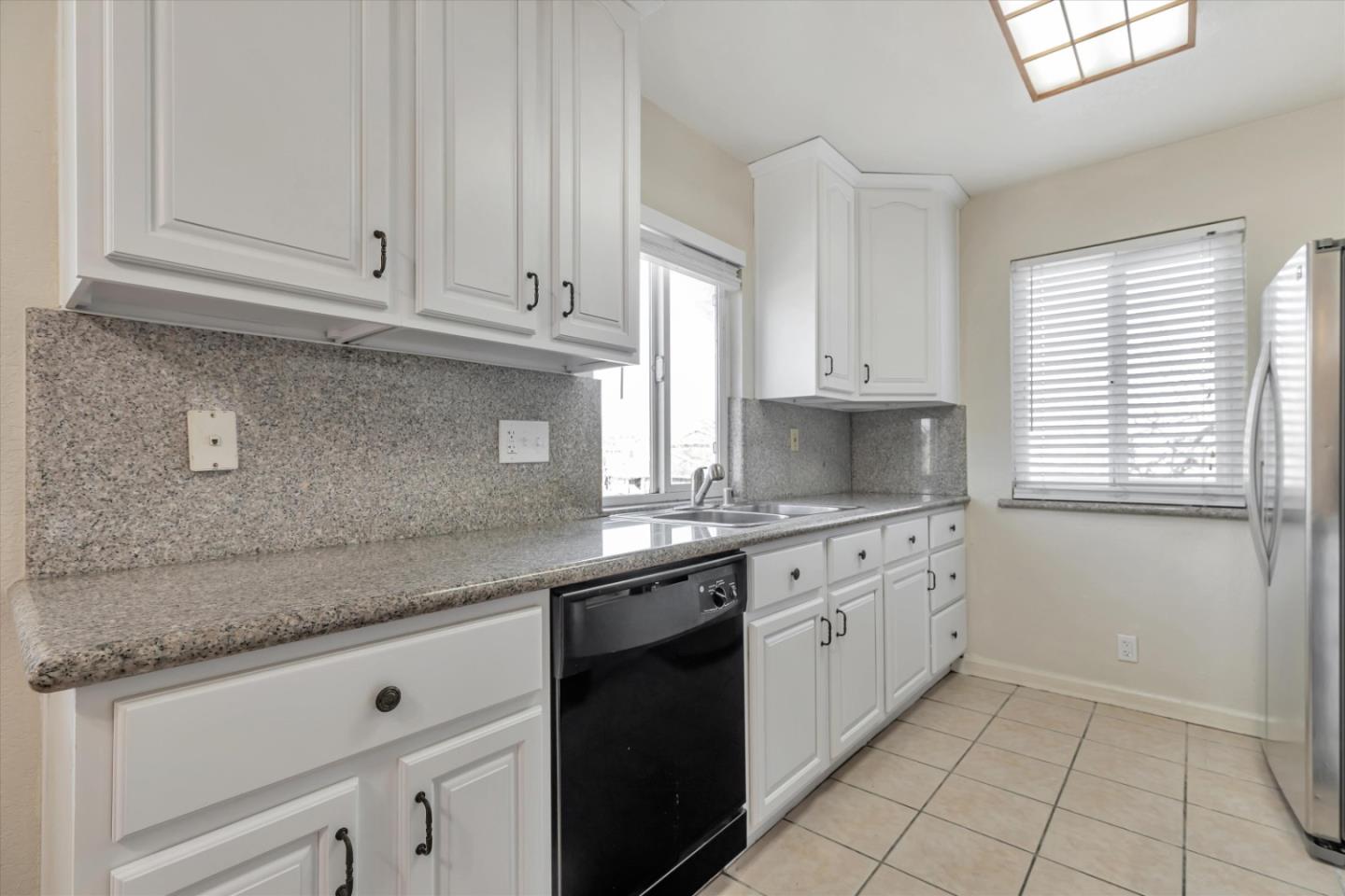 Detail Gallery Image 10 of 17 For 1414 Mcquesten Dr #D,  San Jose,  CA 95122 - 2 Beds | 1 Baths