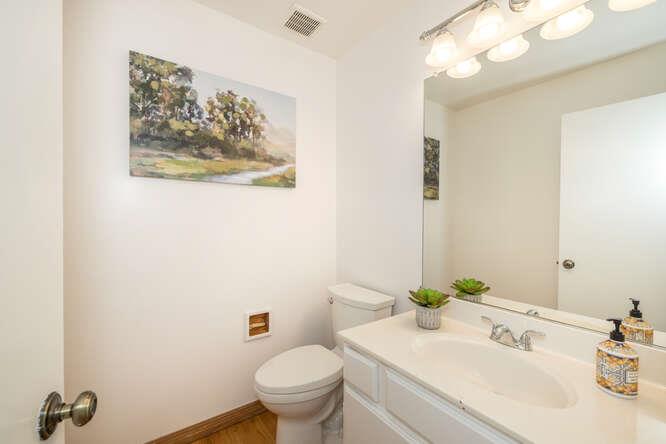 Detail Gallery Image 15 of 33 For 131 Albacore Ln, Foster City,  CA 94404 - 3 Beds | 2/1 Baths