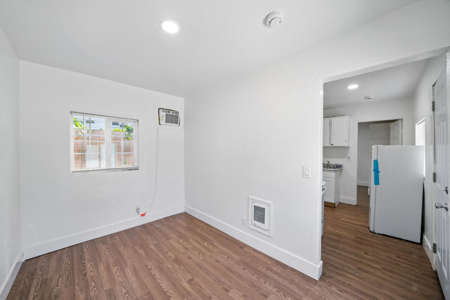 Detail Gallery Image 13 of 25 For 462 Delhi Ave, Stockton,  CA 95206 - – Beds | – Baths