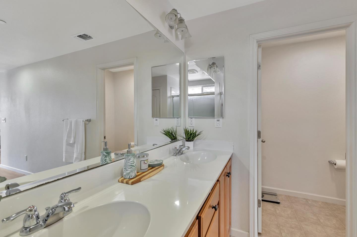 Detail Gallery Image 12 of 19 For 133 Palomino Pl, Gilroy,  CA 95020 - 3 Beds | 2/1 Baths