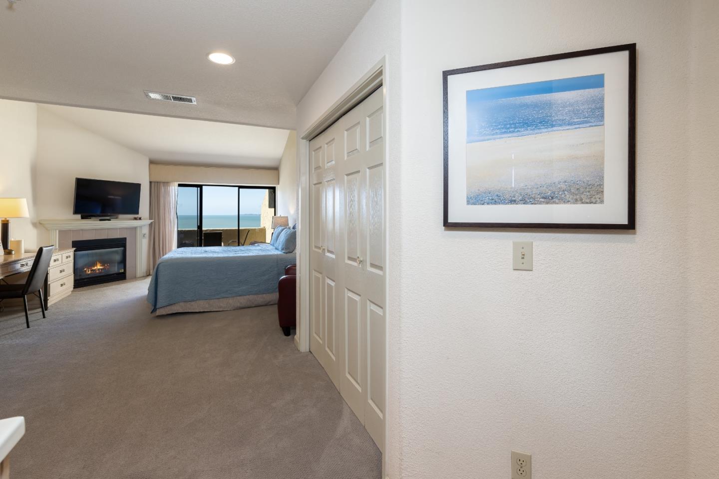 Detail Gallery Image 8 of 27 For 302 Seascape Resort Dr, Aptos,  CA 95003 - 1 Beds | 1 Baths