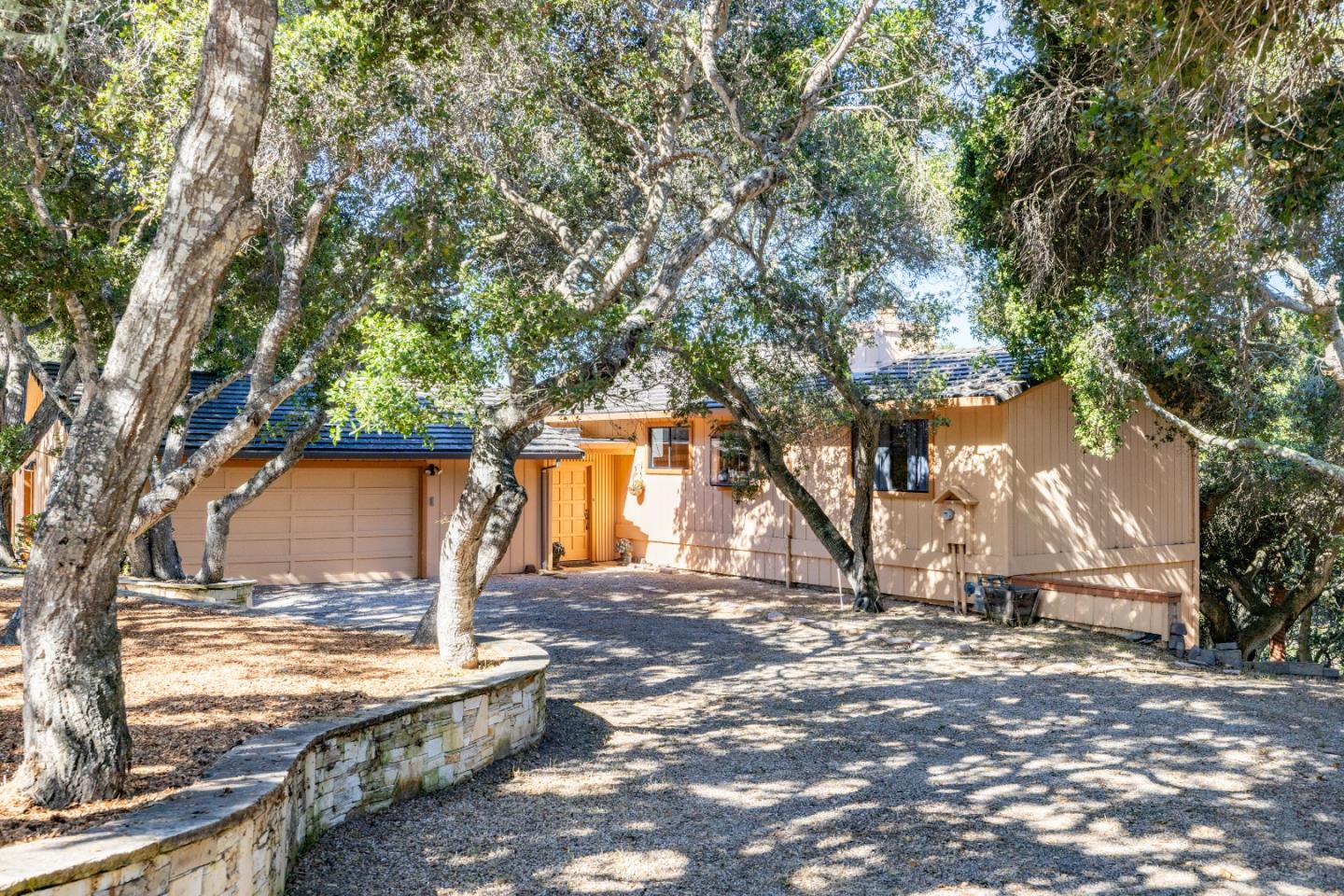 Detail Gallery Image 1 of 36 For 25490 via Paloma, Carmel Valley,  CA 93923 - 3 Beds | 2/1 Baths