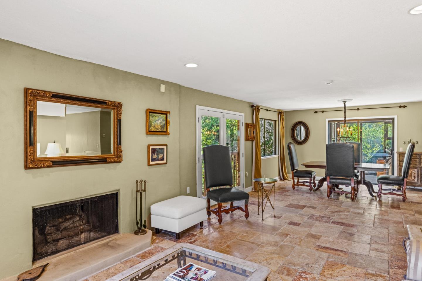 Detail Gallery Image 10 of 36 For 25490 via Paloma, Carmel Valley,  CA 93923 - 3 Beds | 2/1 Baths