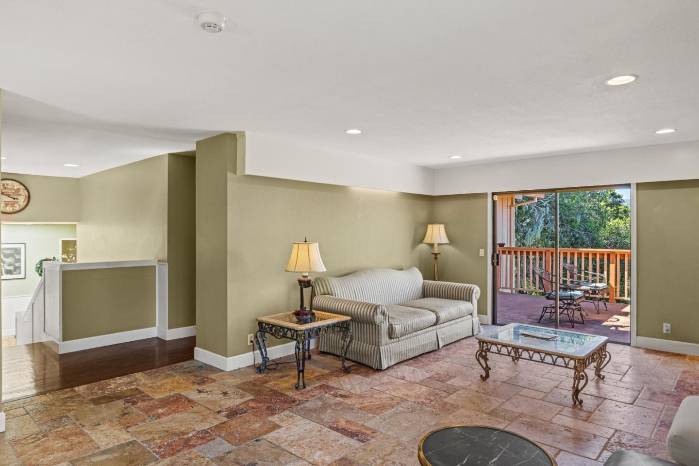 Detail Gallery Image 6 of 36 For 25490 via Paloma, Carmel Valley,  CA 93923 - 3 Beds | 2/1 Baths