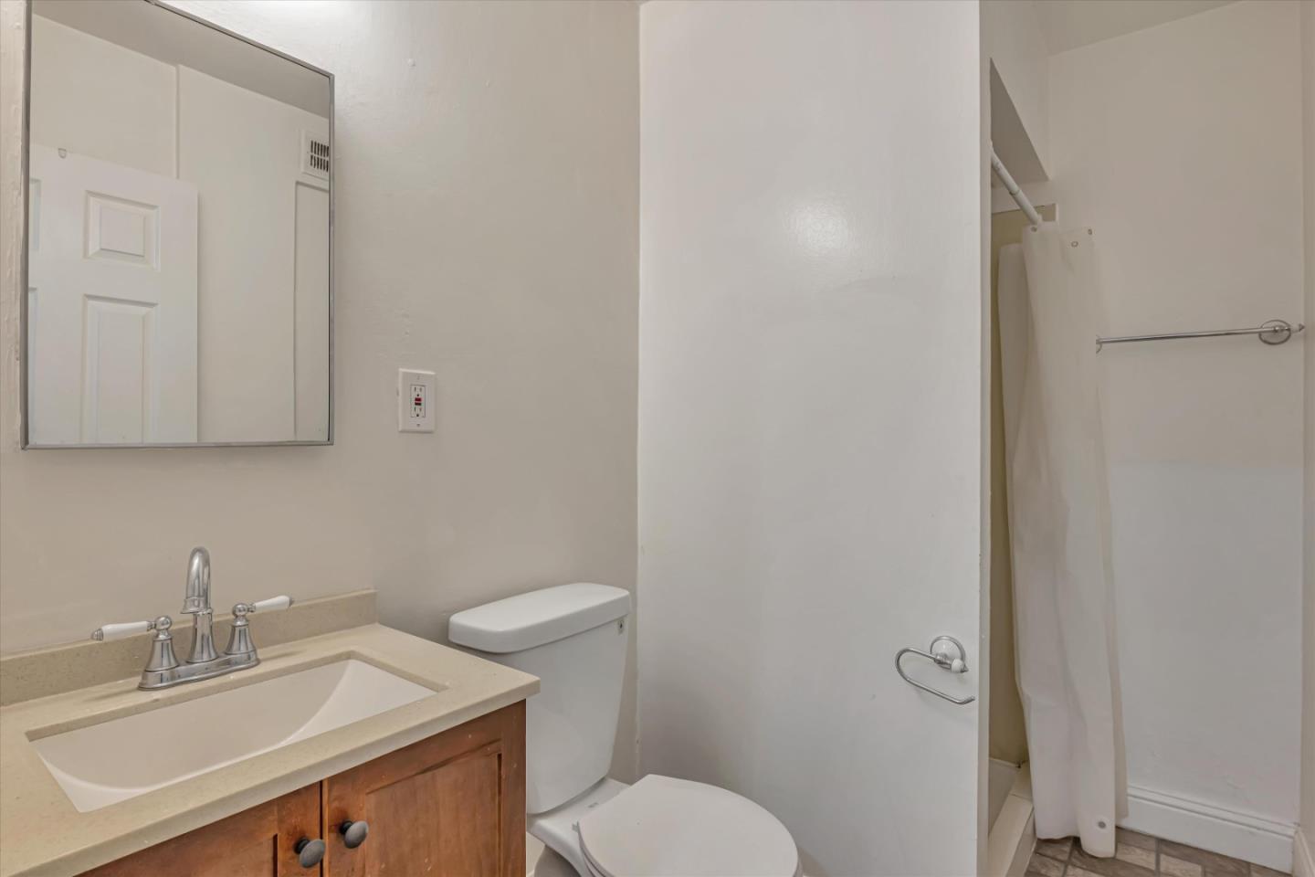 Detail Gallery Image 15 of 15 For 787 22nd St, Oakland,  CA 94612 - – Beds | – Baths