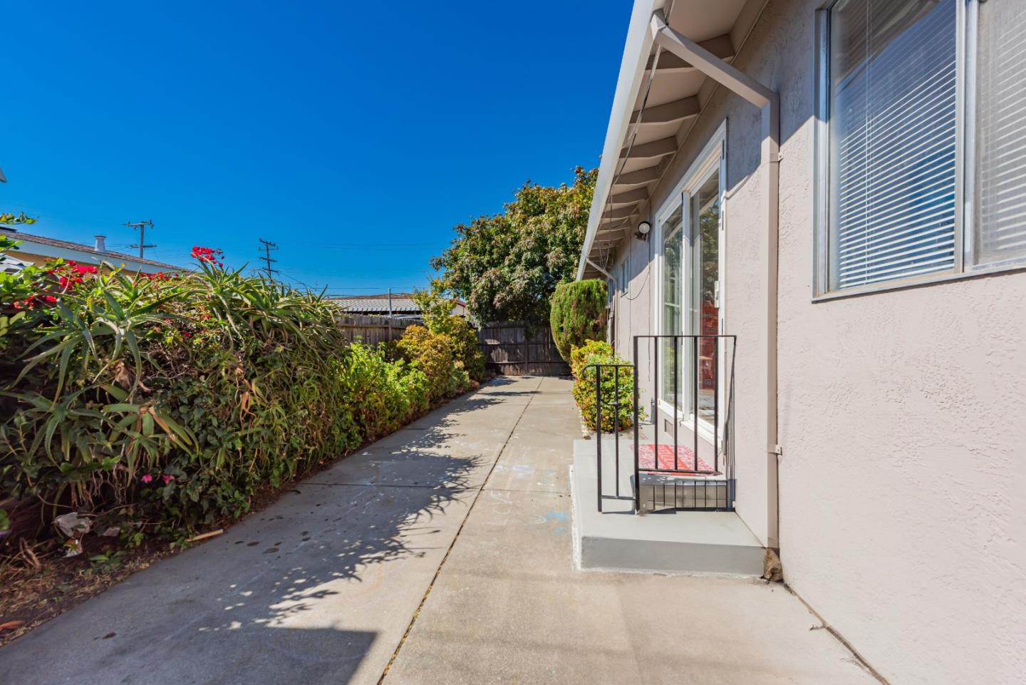 Detail Gallery Image 26 of 32 For 5311 School St, El Cerrito,  CA 94530 - 4 Beds | 2 Baths