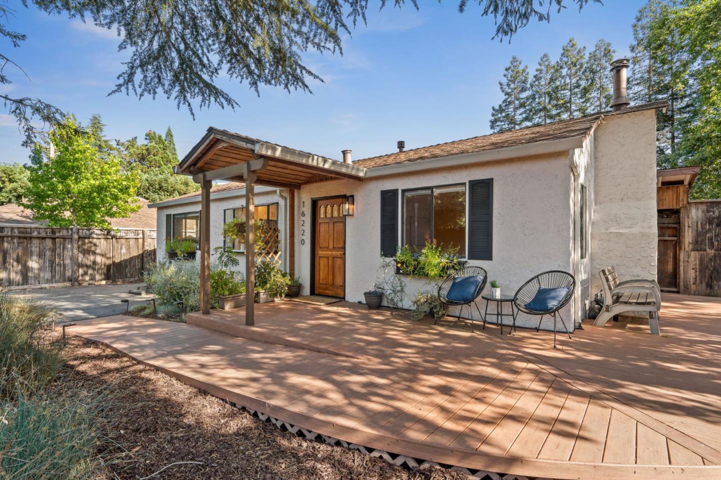 Detail Gallery Image 1 of 1 For 16220 Blossom Hill Rd, Los Gatos,  CA 95032 - 3 Beds | 2/1 Baths