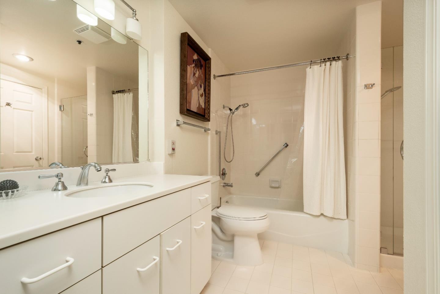 Detail Gallery Image 6 of 7 For 1 Baldwin Ave #402,  San Mateo,  CA 94401 - 1 Beds | 1 Baths