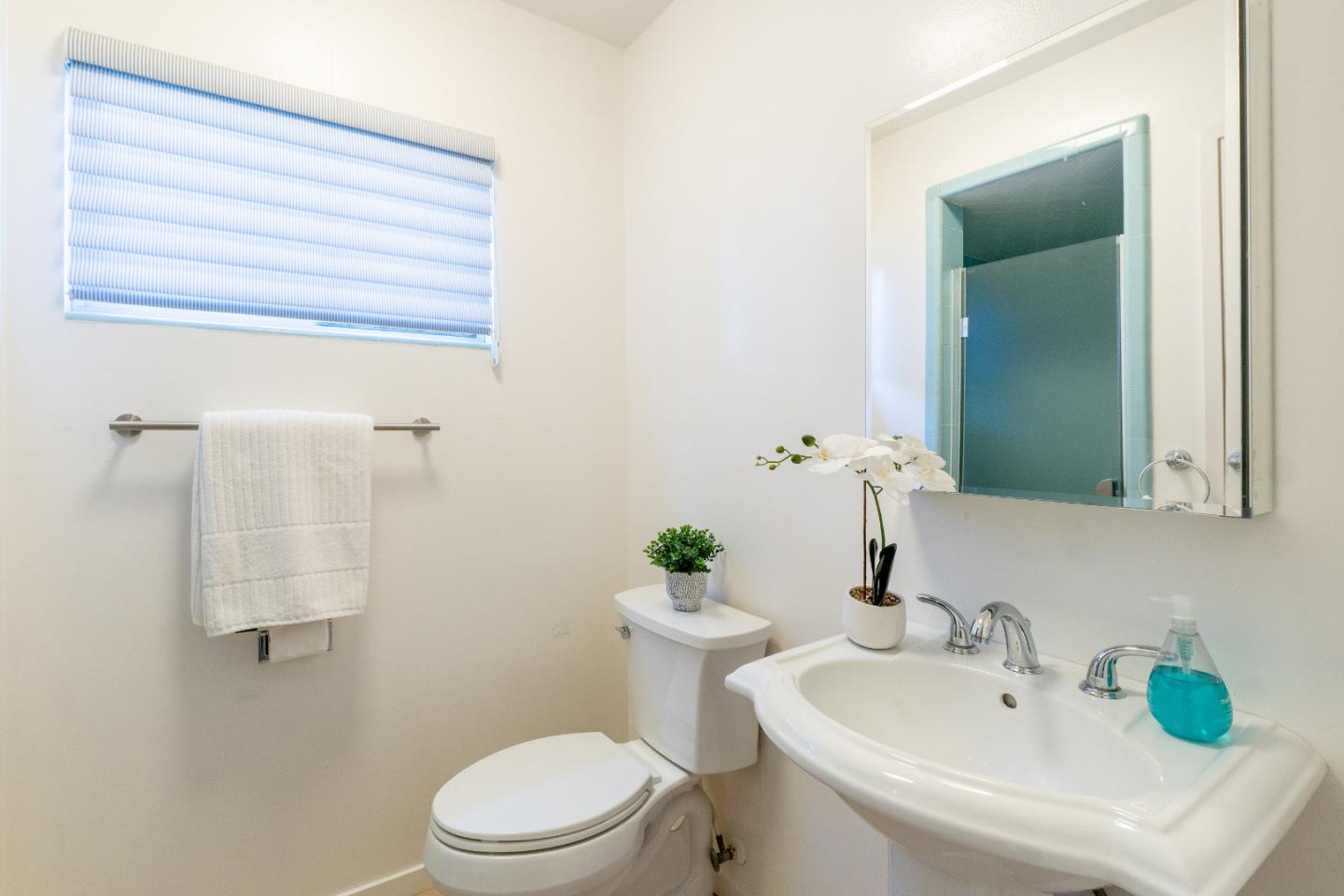 Detail Gallery Image 25 of 49 For 1150 Patterson Ln, Pacific Grove,  CA 93950 - 4 Beds | 2 Baths