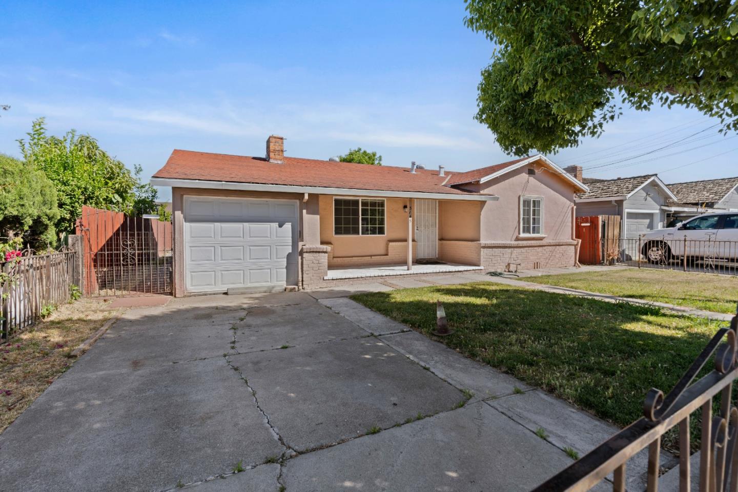 3145 E Hills Dr, Alum Rock, CA 95127 photo 2