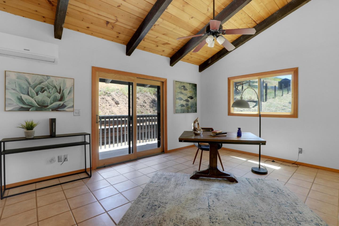 Detail Gallery Image 14 of 22 For 19235 Cachagua Rd, Carmel Valley,  CA 93924 - 3 Beds | 2 Baths