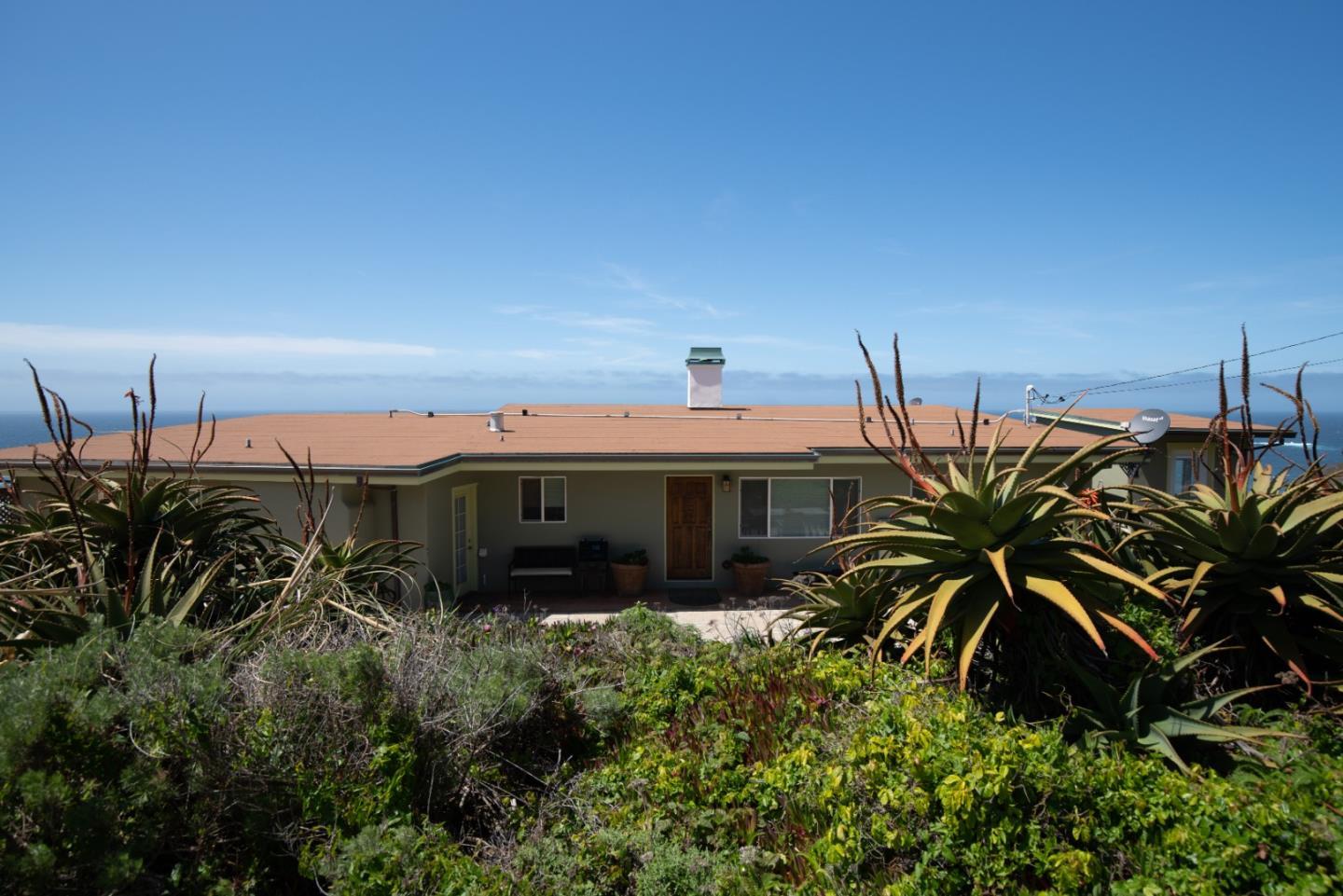 Detail Gallery Image 4 of 22 For 38462 Hwy 1, Big Sur Coast,  CA 93920 - 3 Beds | 2/1 Baths