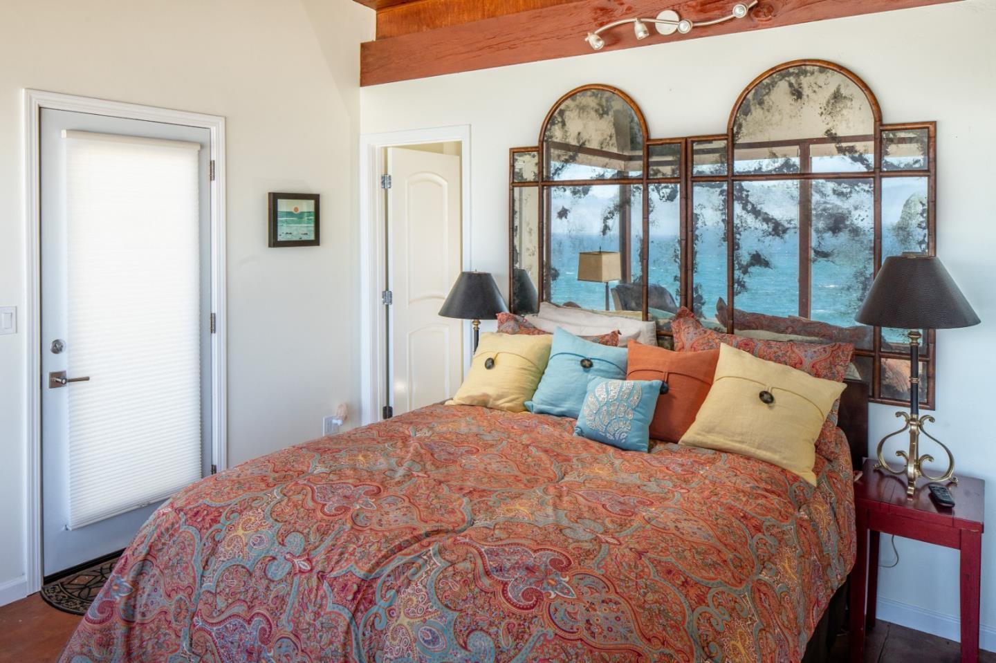 Detail Gallery Image 9 of 22 For 38462 Hwy 1, Big Sur,  CA 93920 - 3 Beds | 2/1 Baths