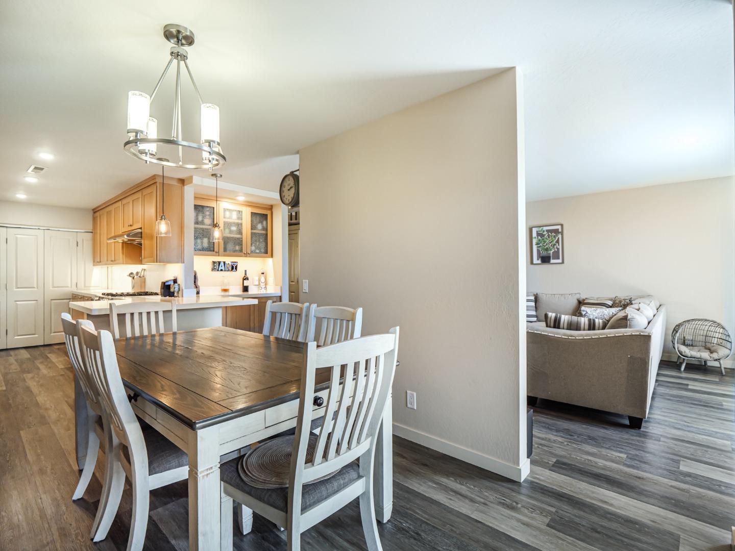 Detail Gallery Image 14 of 65 For 1730 Seascape Blvd, Aptos,  CA 95003 - 3 Beds | 2/1 Baths