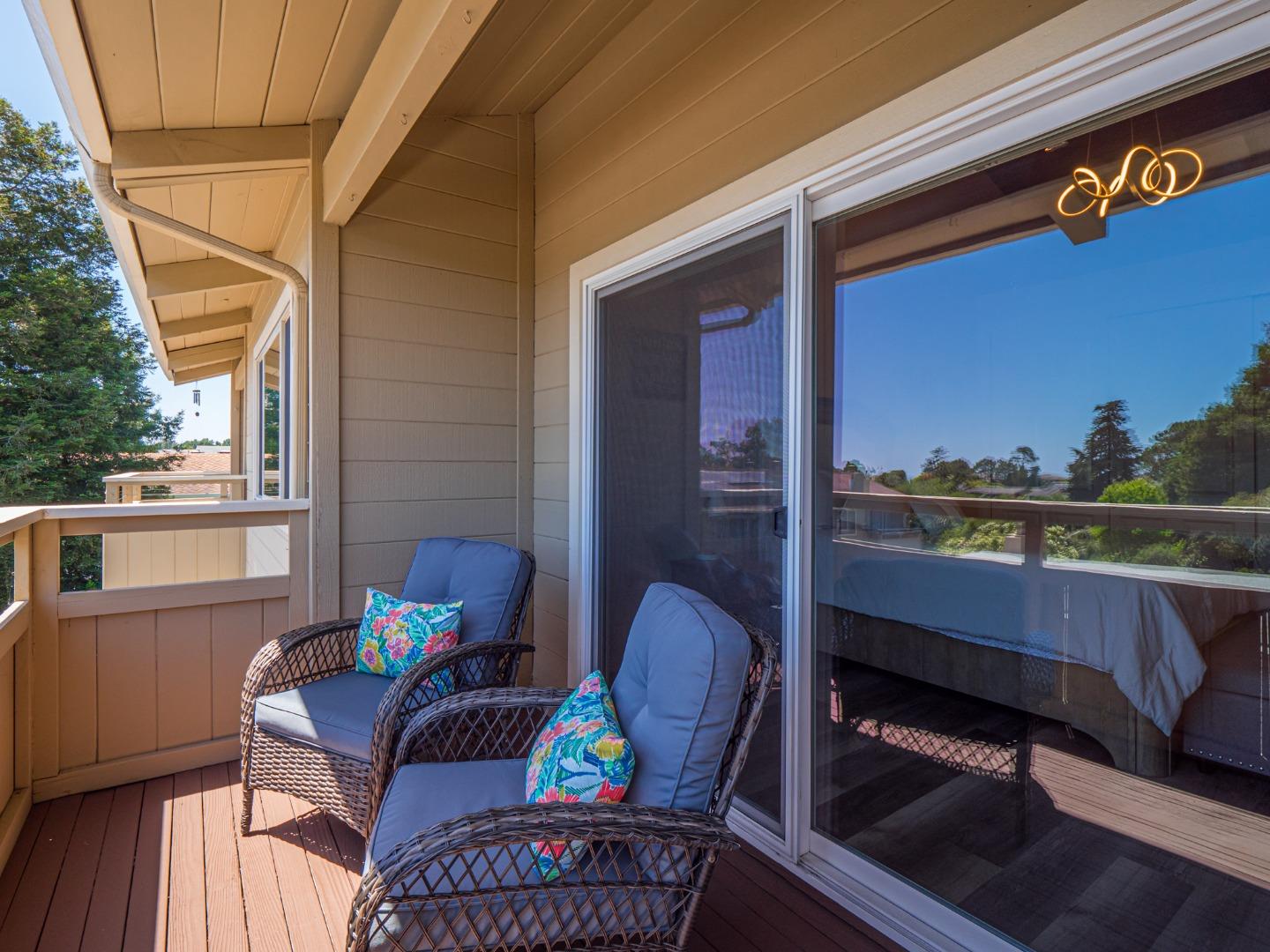 Detail Gallery Image 38 of 65 For 1730 Seascape Blvd, Aptos,  CA 95003 - 3 Beds | 2/1 Baths