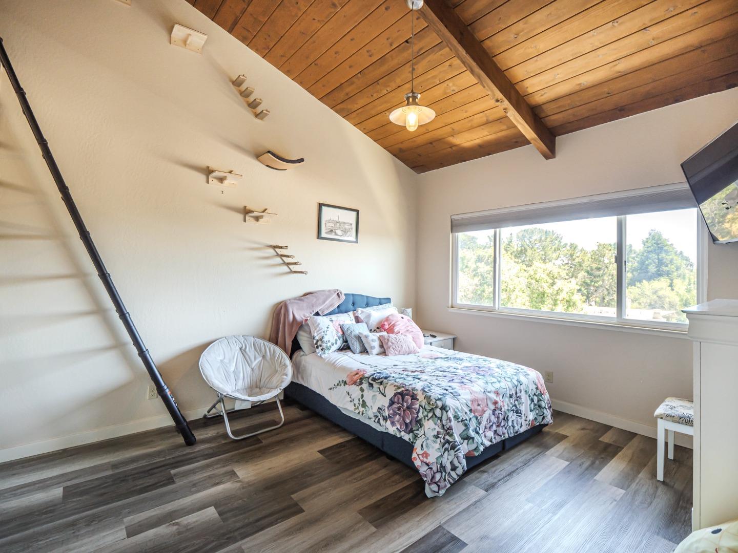 Detail Gallery Image 44 of 65 For 1730 Seascape Blvd, Aptos,  CA 95003 - 3 Beds | 2/1 Baths