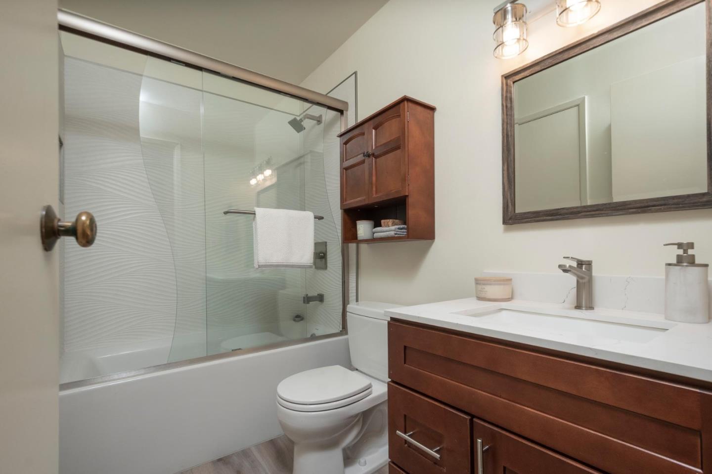 Detail Gallery Image 11 of 18 For 833 N Humboldt St #302,  San Mateo,  CA 94401 - 2 Beds | 1 Baths