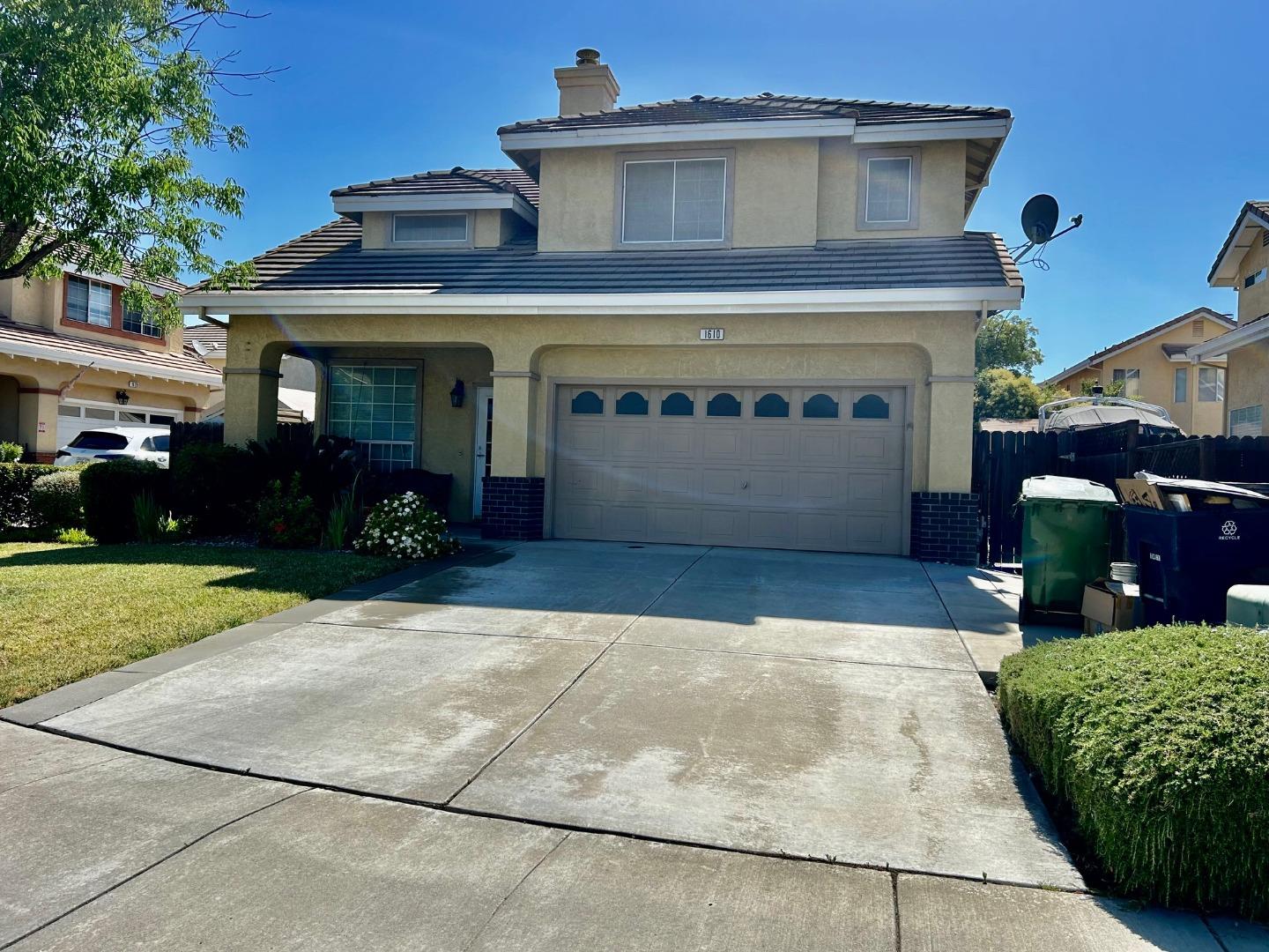 Detail Gallery Image 1 of 19 For 1610 Teakwood, Tracy,  CA 95376 - 3 Beds | 2/1 Baths