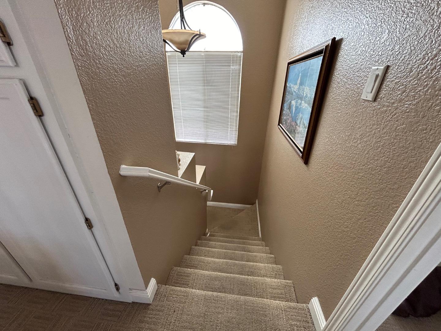 Detail Gallery Image 9 of 19 For 1610 Teakwood, Tracy,  CA 95376 - 3 Beds | 2/1 Baths