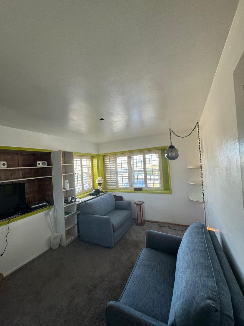 1513 W 124th St, West Athens, CA 90047 photo 19