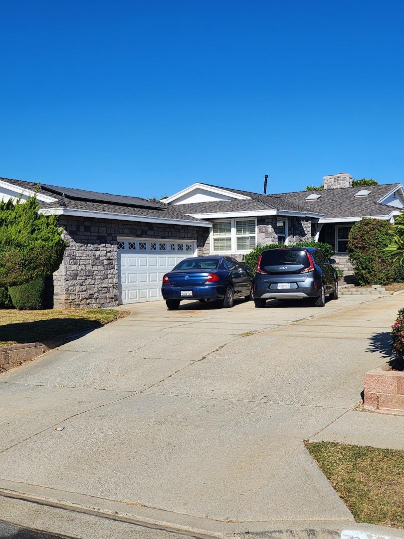 1513 W 124th St, West Athens, CA 90047 photo 2