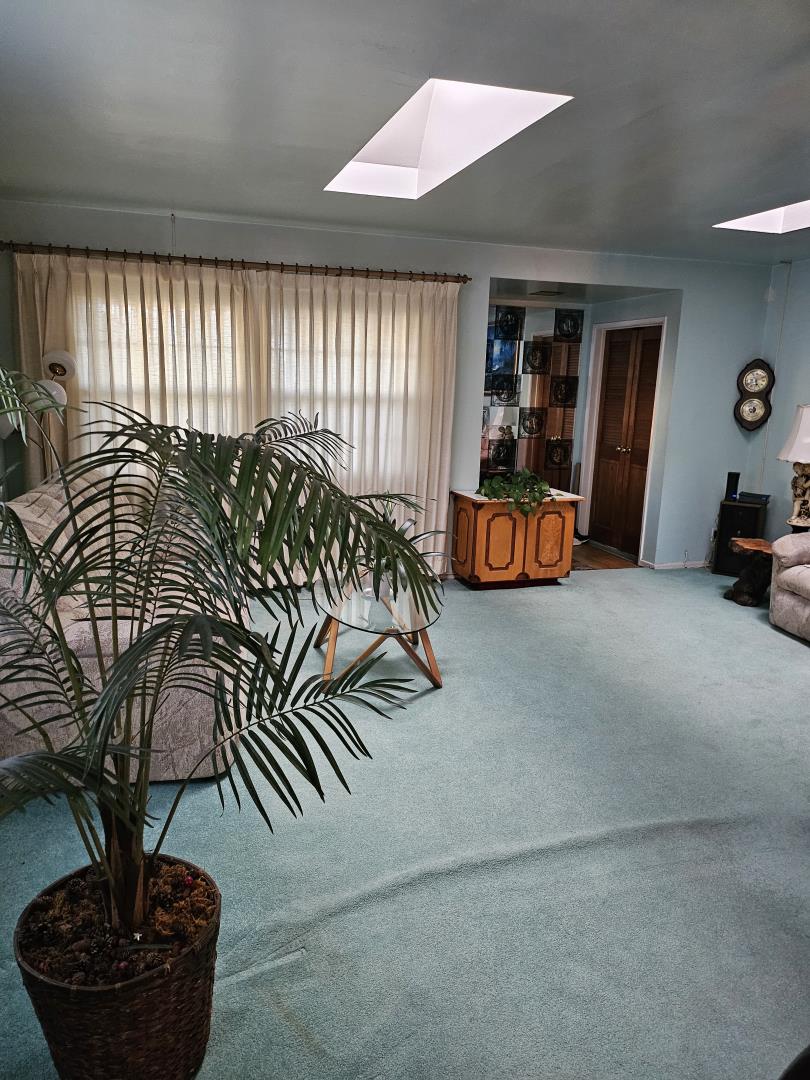 1513 W 124th St, West Athens, CA 90047 photo 7