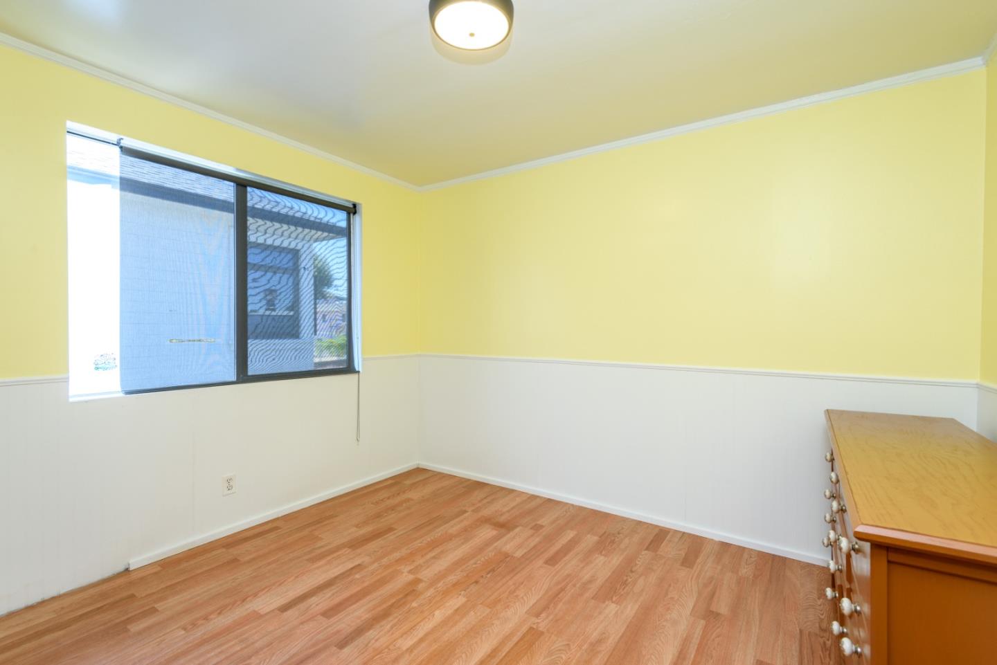 Detail Gallery Image 17 of 24 For 635 Pine St, San Bruno,  CA 94066 - 3 Beds | 2/1 Baths