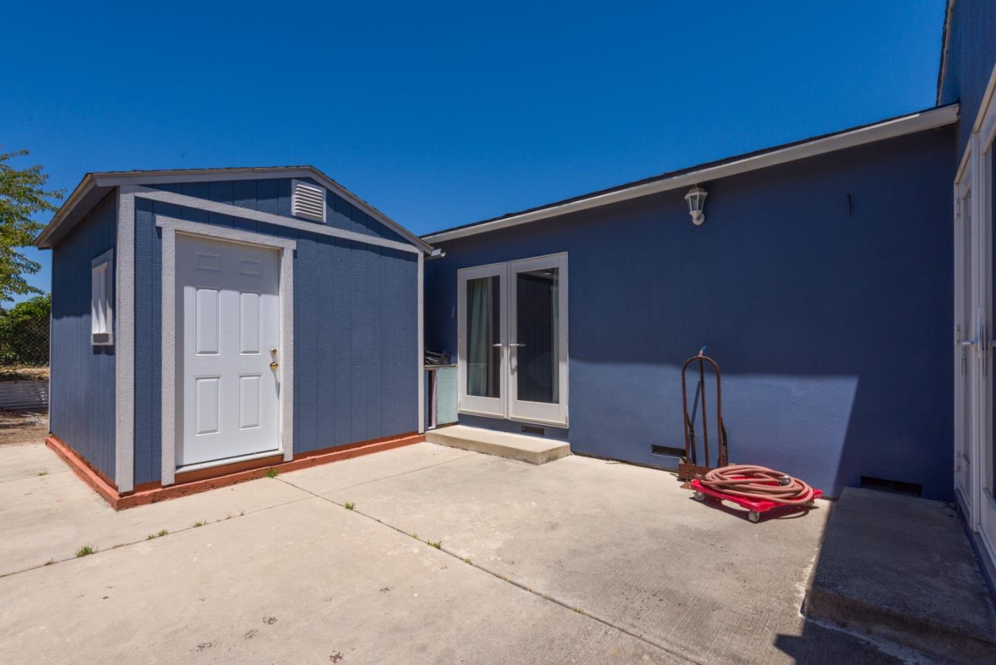 Detail Gallery Image 21 of 24 For 635 Pine St, San Bruno,  CA 94066 - 3 Beds | 2/1 Baths