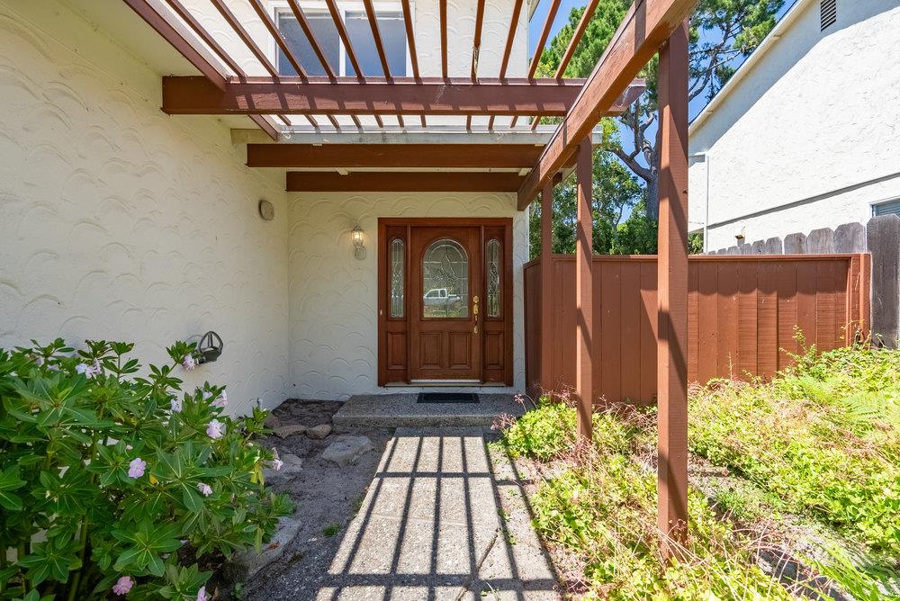 Detail Gallery Image 6 of 63 For 1336 Lawton Ave, Pacific Grove,  CA 93950 - 3 Beds | 2 Baths