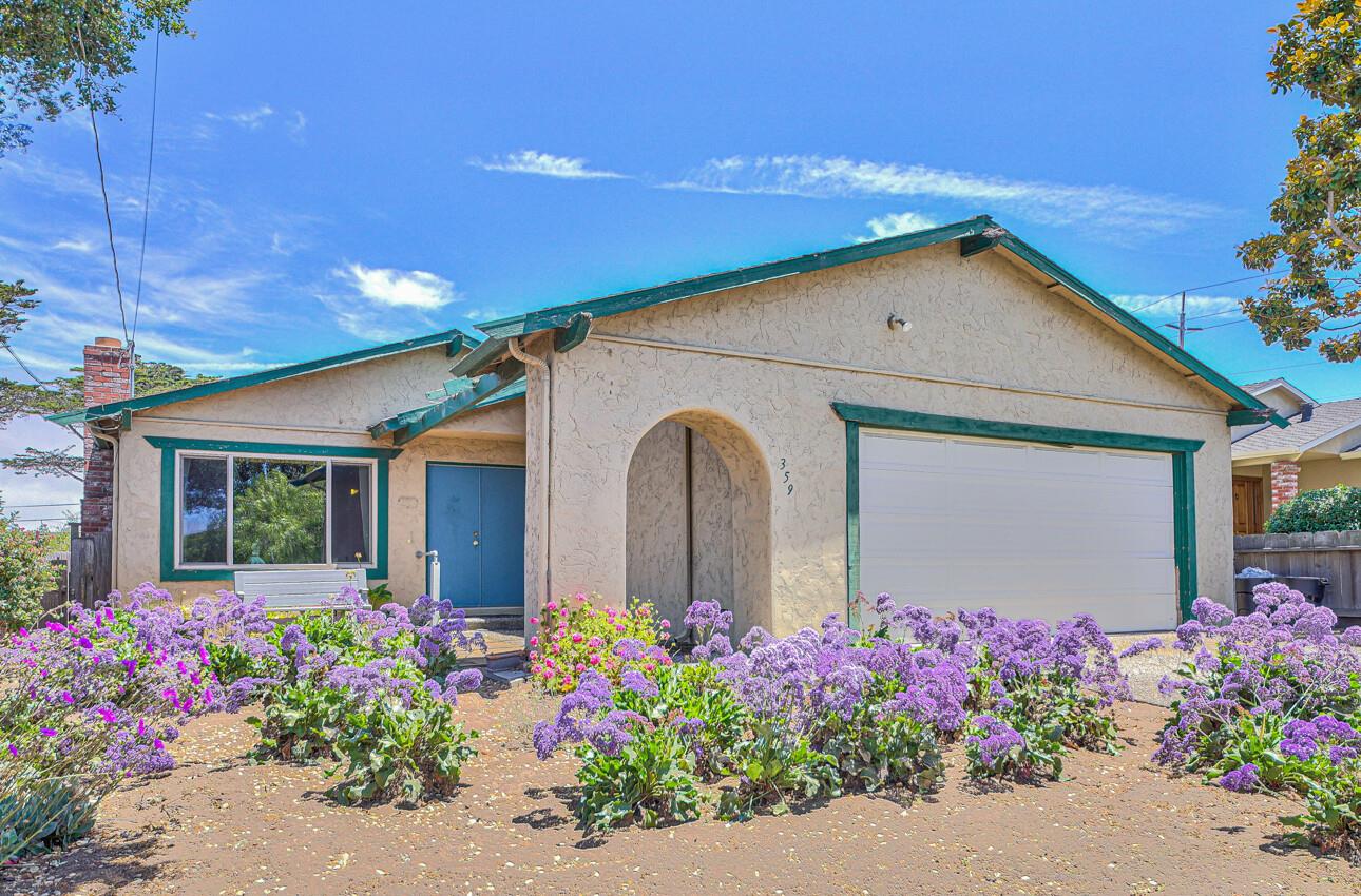 Detail Gallery Image 1 of 1 For 359 Casanova Ave, Monterey,  CA 93940 - 3 Beds | 2 Baths