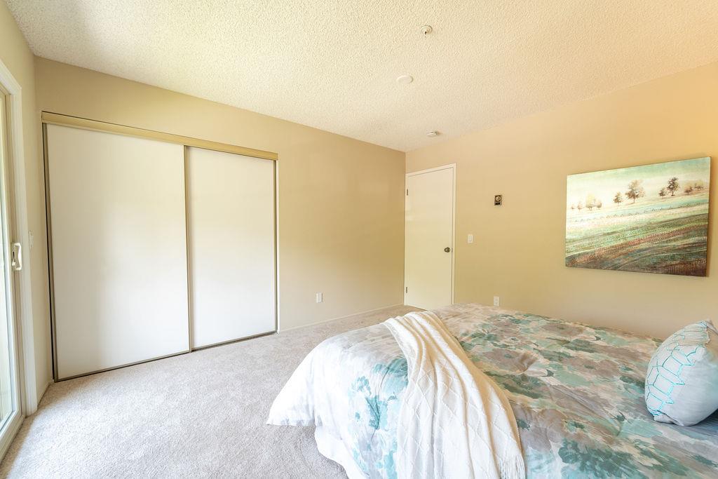 Detail Gallery Image 22 of 44 For 1005 Golf Course Dr, Rohnert Park,  CA 94928 - 2 Beds | 1/1 Baths