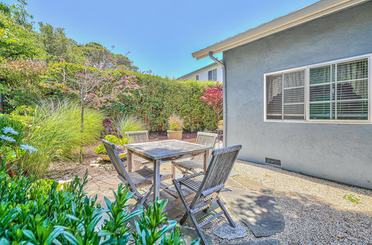 1074 Lorenzo Ct, Seaside, CA 93955 4 Beds 2/1 Baths (Active) ML81970345 MLSL