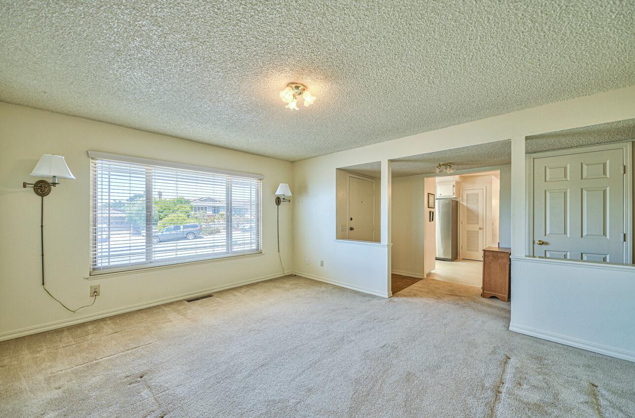326 Parson Cir, Marina, CA 93933 photo 12