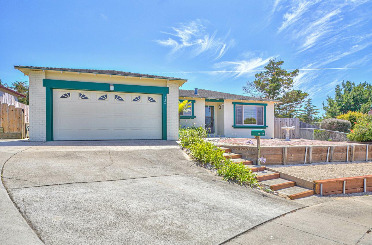 326 Parson Cir, Marina, CA 93933 photo 3