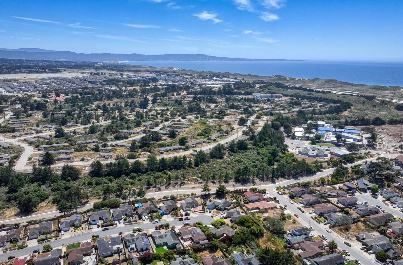 326 Parson Cir, Marina, CA 93933 photo 7