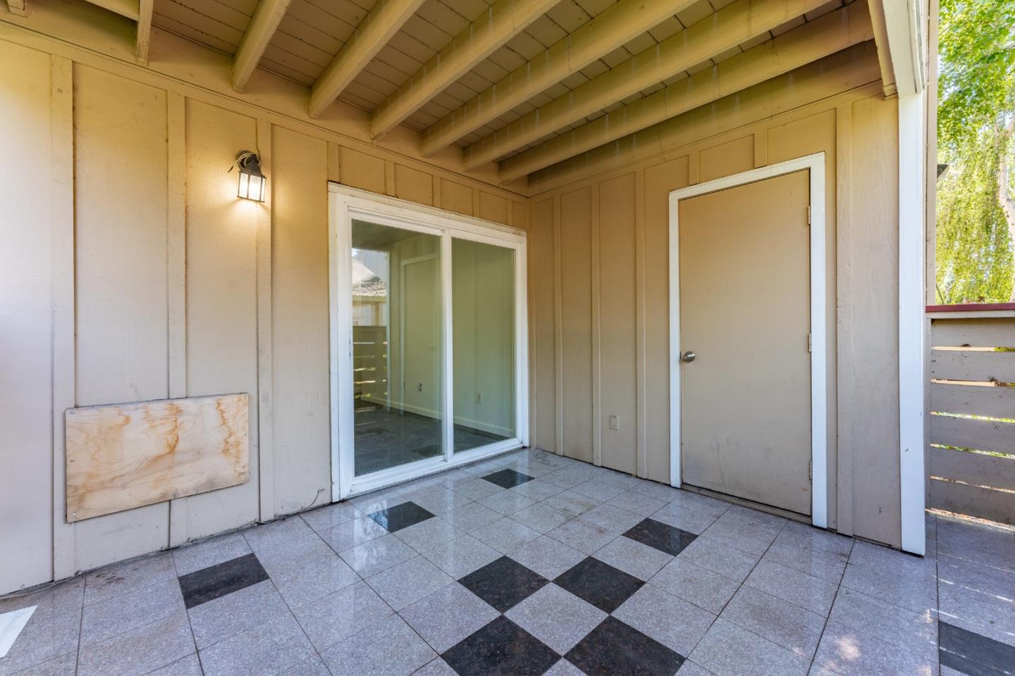 Detail Gallery Image 20 of 30 For 9 Monte Verano Ct, San Jose,  CA 95116 - 1 Beds | 1 Baths