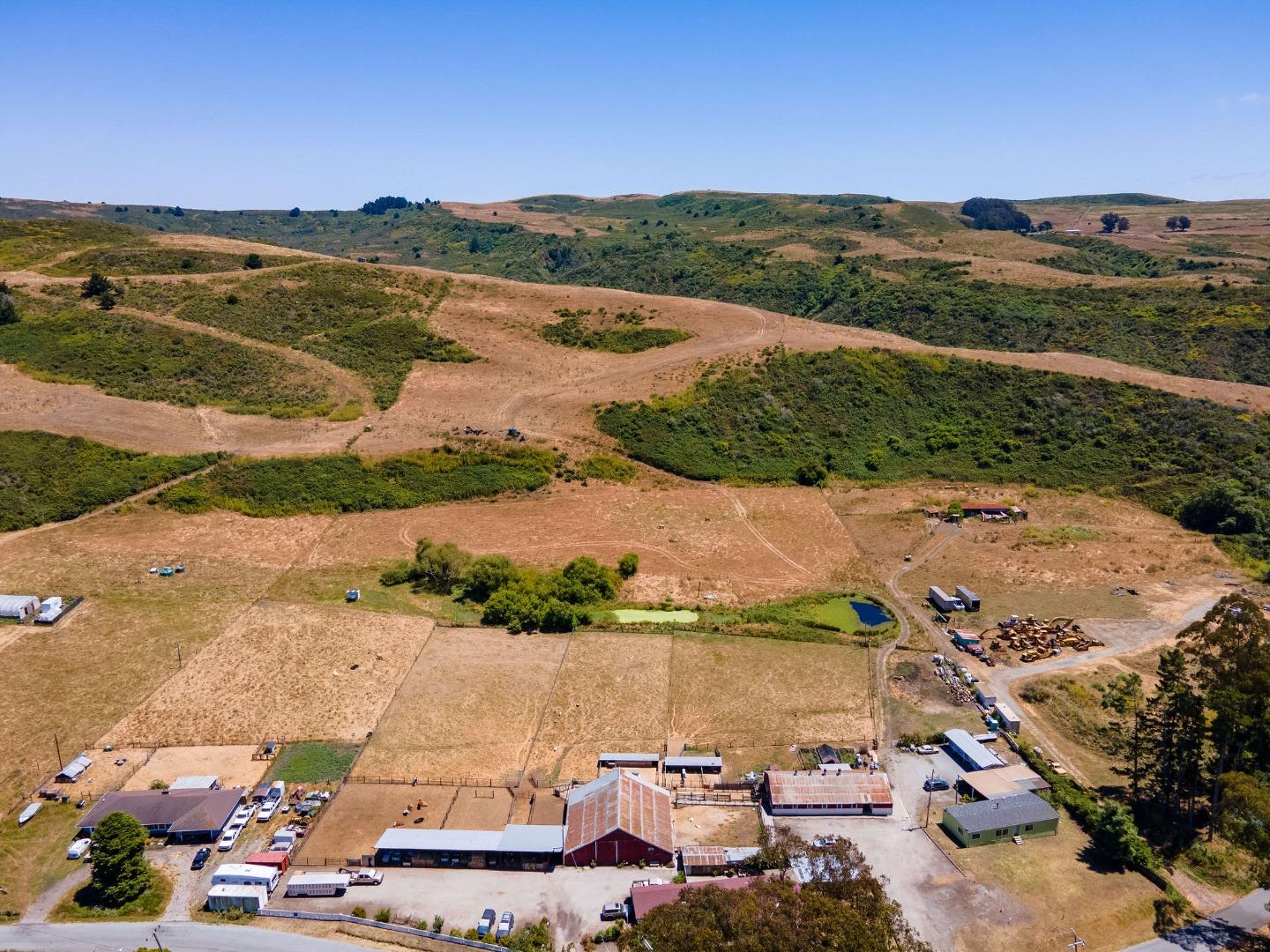 Detail Gallery Image 19 of 28 For 746 Tunitas Creek Rd, Half Moon Bay,  CA 94019 - 3 Beds | 2 Baths