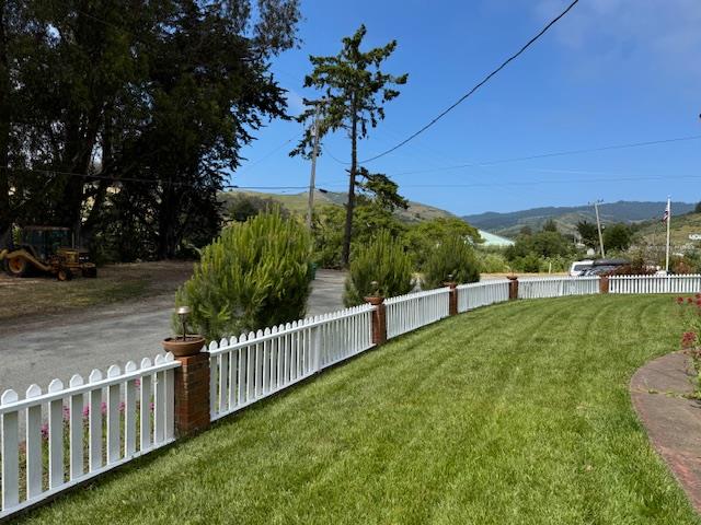 Detail Gallery Image 3 of 28 For 746 Tunitas Creek Rd, Half Moon Bay,  CA 94019 - 3 Beds | 2 Baths