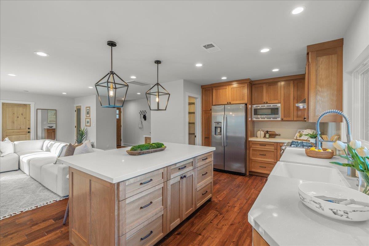 Detail Gallery Image 12 of 51 For 2601 Aragon Ct, San Jose,  CA 95125 - 3 Beds | 2 Baths