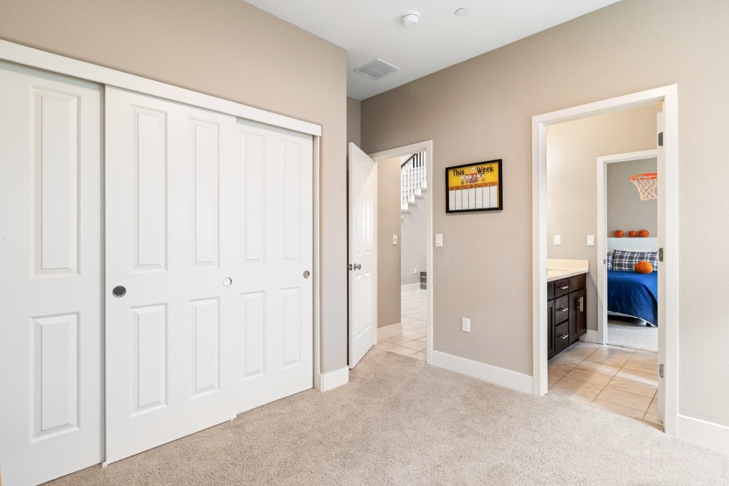Detail Gallery Image 36 of 65 For 9820 Bobcat Ct, Gilroy,  CA 95020 - 4 Beds | 3/1 Baths