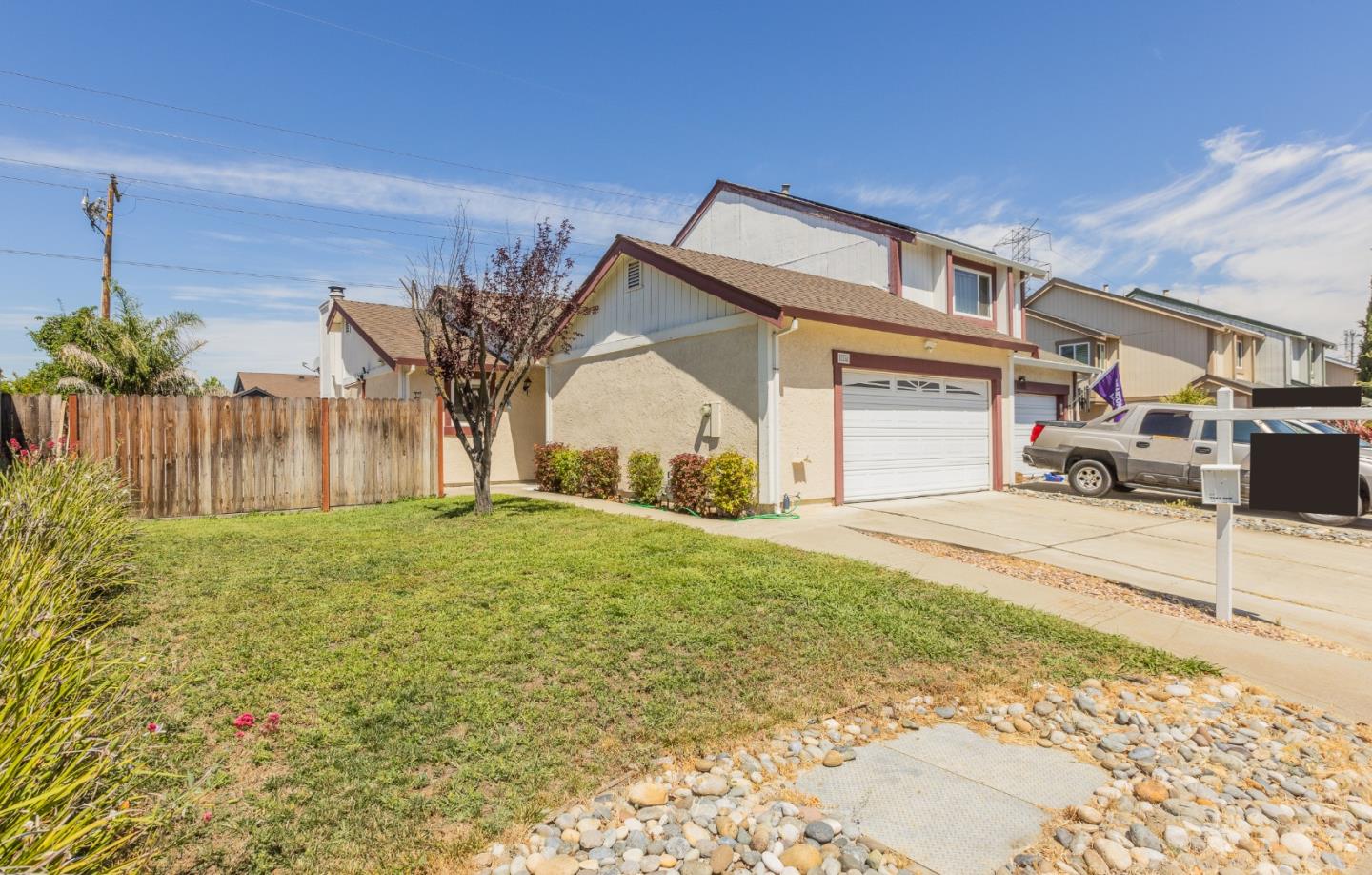 Detail Gallery Image 1 of 1 For 836 Bellflower St, Livermore,  CA 94551 - 2 Beds | 1 Baths