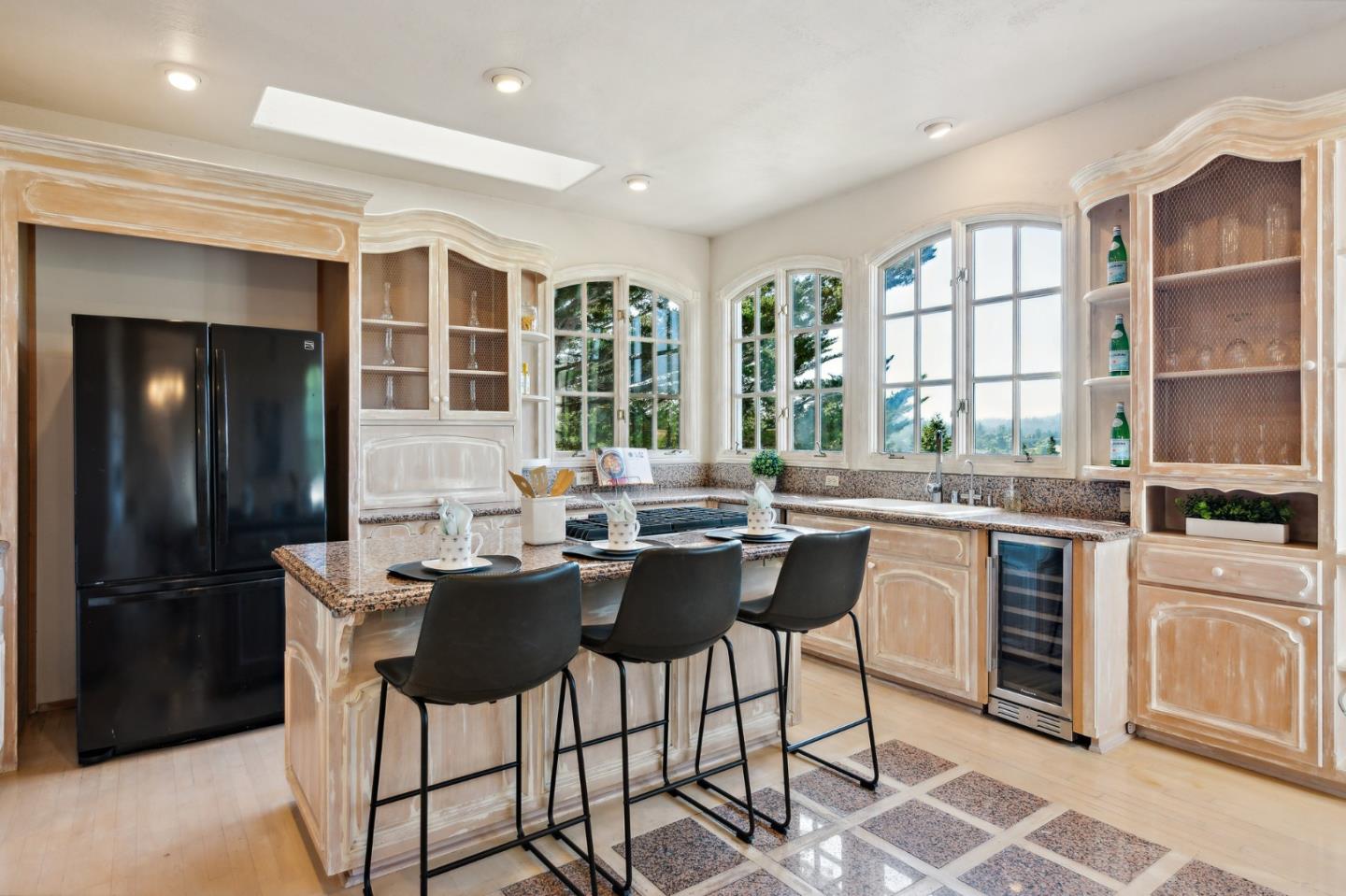 Detail Gallery Image 21 of 55 For 112 Sunset Ter, Scotts Valley,  CA 95066 - 4 Beds | 3/1 Baths